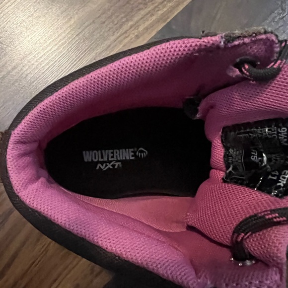 ‘Wolverine’ Women’s Steel Toe Boots - Picture 4 of 9